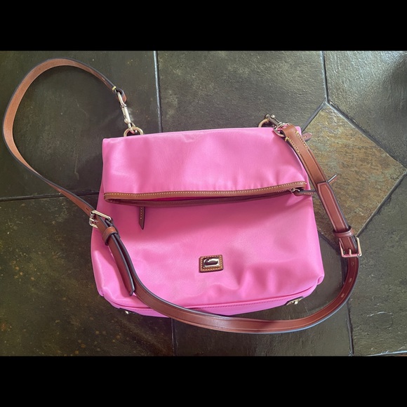 Authentic Nylon Dooney & Bourke Crossbody Bag - Picture 1 of 11